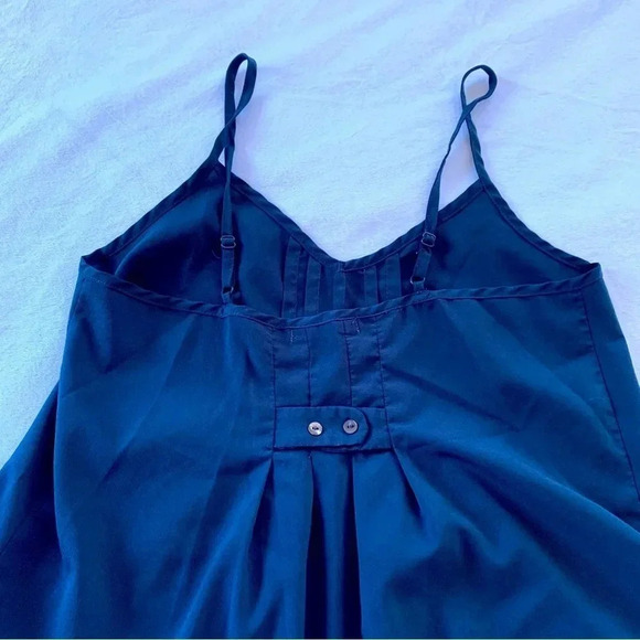 Freebird Pleated Camisole Top Curved Hem Size Medium - Picture 2 of 10